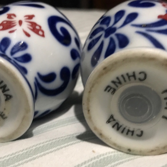 Pier 1 Butterfly Blossom Salt & Pepper - Picture 5 of 5